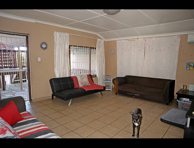 6 BEDROOM HOUSE SOLD IN HILLARY